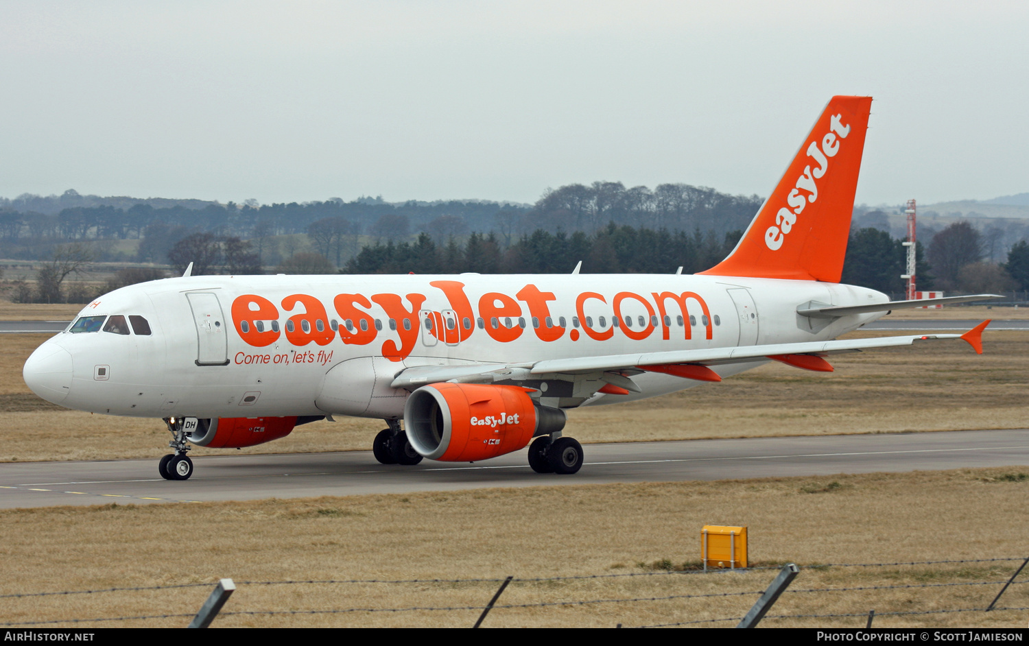 Aircraft Photo of G-EZDH | Airbus A319-111 | EasyJet | AirHistory.net #261429