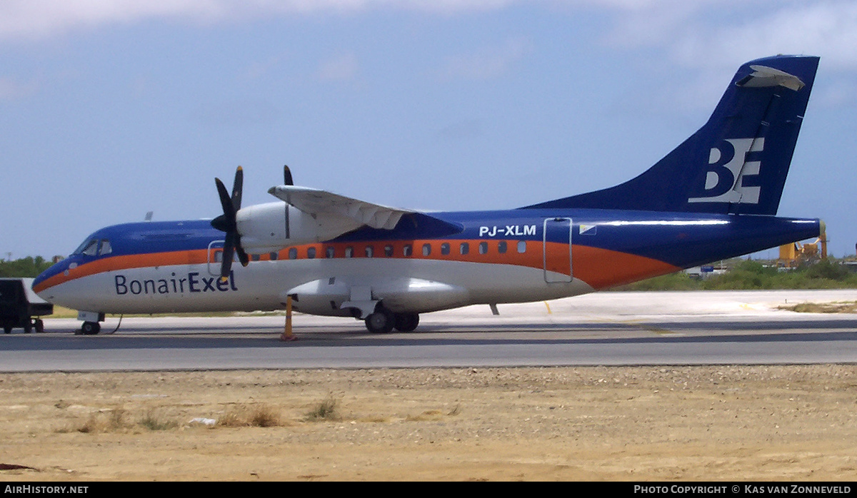 Aircraft Photo of PJ-XLM | ATR ATR-42-320 | BonairExel | AirHistory.net #261460