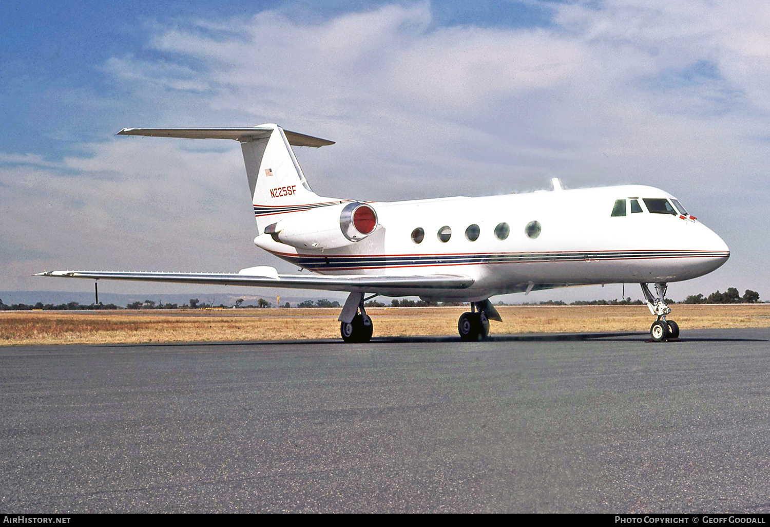 Aircraft Photo of N225SF | Grumman G-1159 Gulfstream II | AirHistory.net #261538