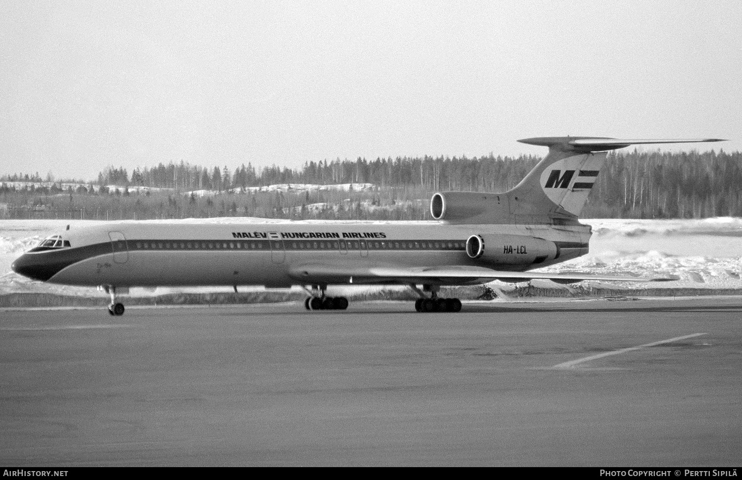 Aircraft Photo of HA-LCL | Tupolev Tu-154A | Malév - Hungarian Airlines | AirHistory.net #261564