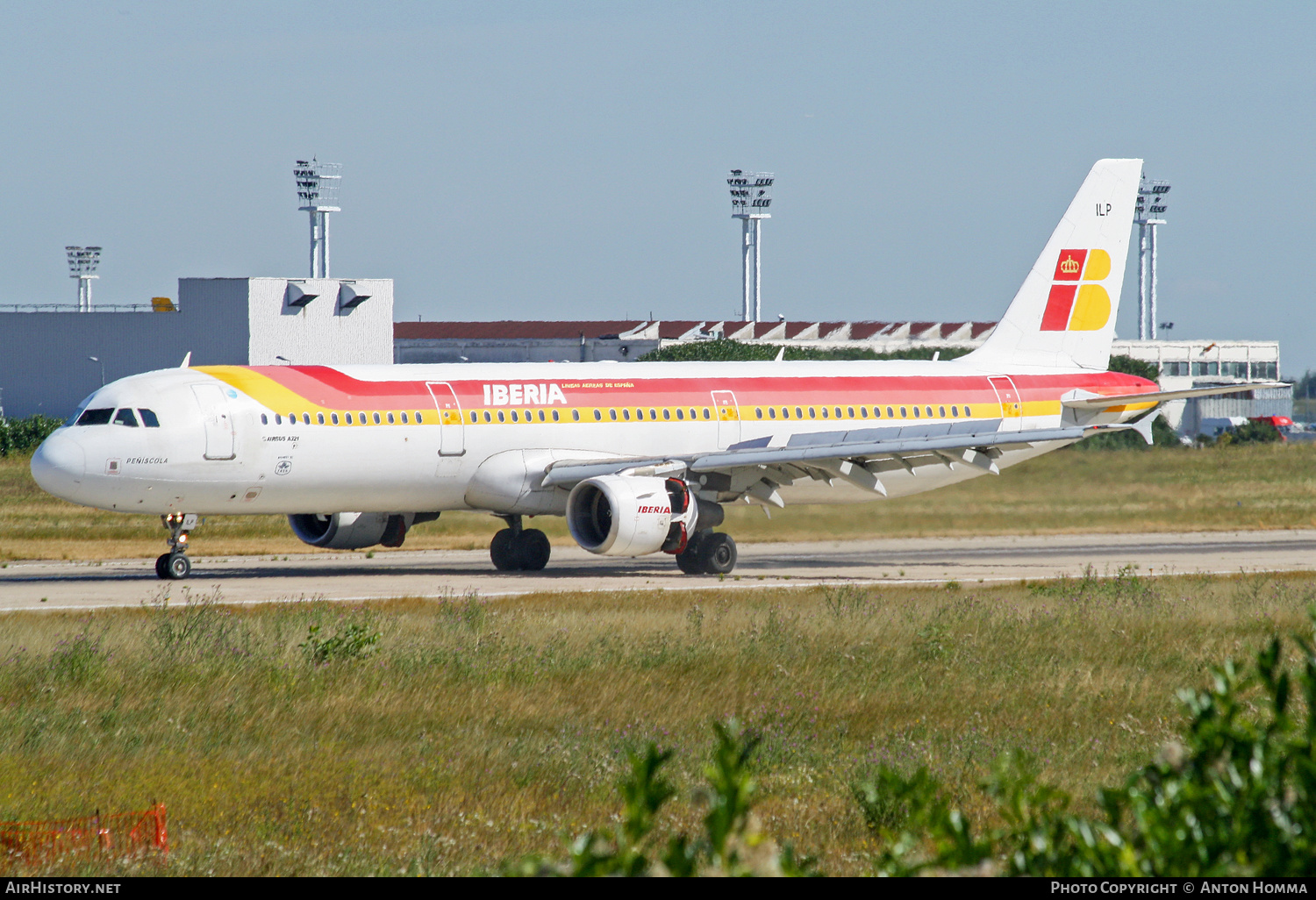 Aircraft Photo of EC-ILP | Airbus A321-213 | Iberia | AirHistory.net #261603