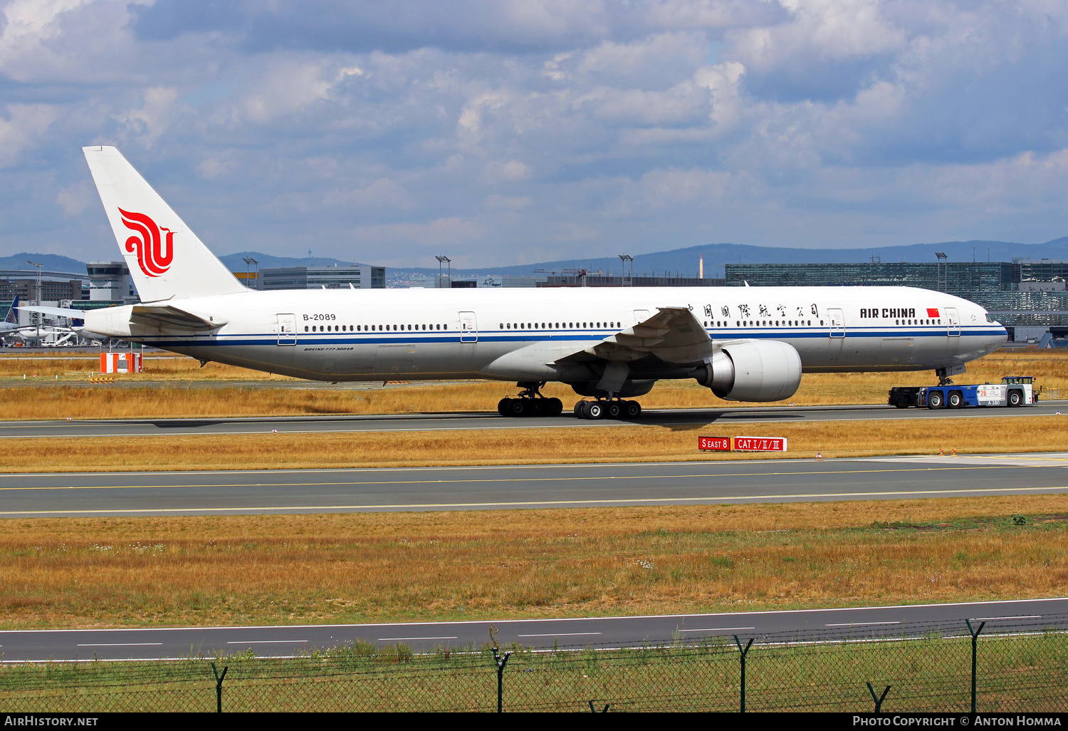 Aircraft Photo of B-2089 | Boeing 777-39L/ER | Air China | AirHistory.net #261682