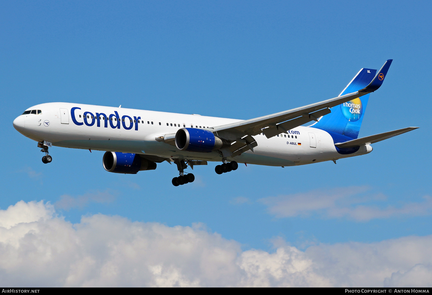Aircraft Photo of D-ABUL | Boeing 767-31B/ER | Condor Flugdienst | AirHistory.net #261684