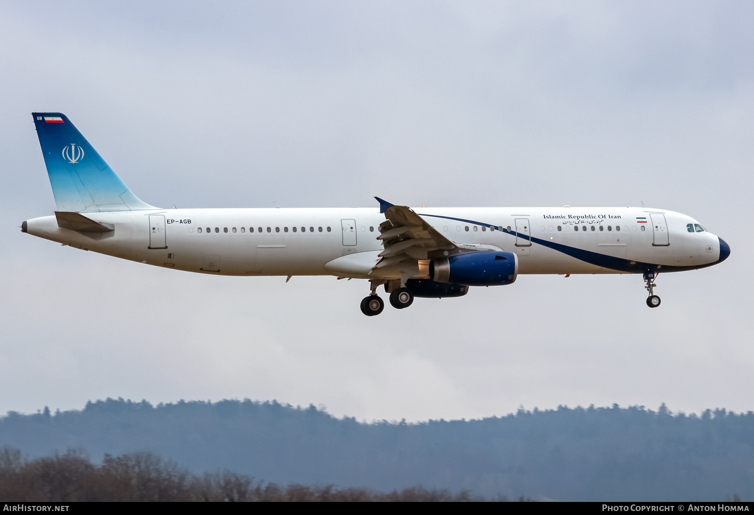 Aircraft Photo of EP-AGB | Airbus A321-231 | Islamic Republic of Iran | AirHistory.net #261732