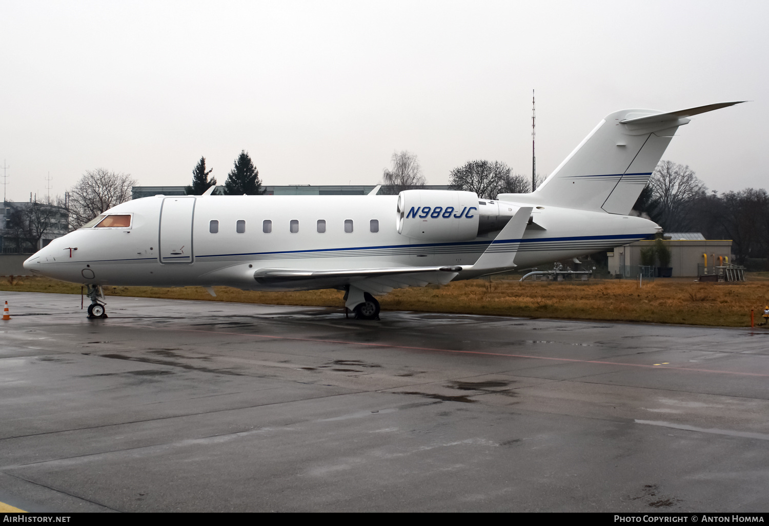Aircraft Photo of N988JC | Bombardier Challenger 605 (CL-600-2B16) | AirHistory.net #261743