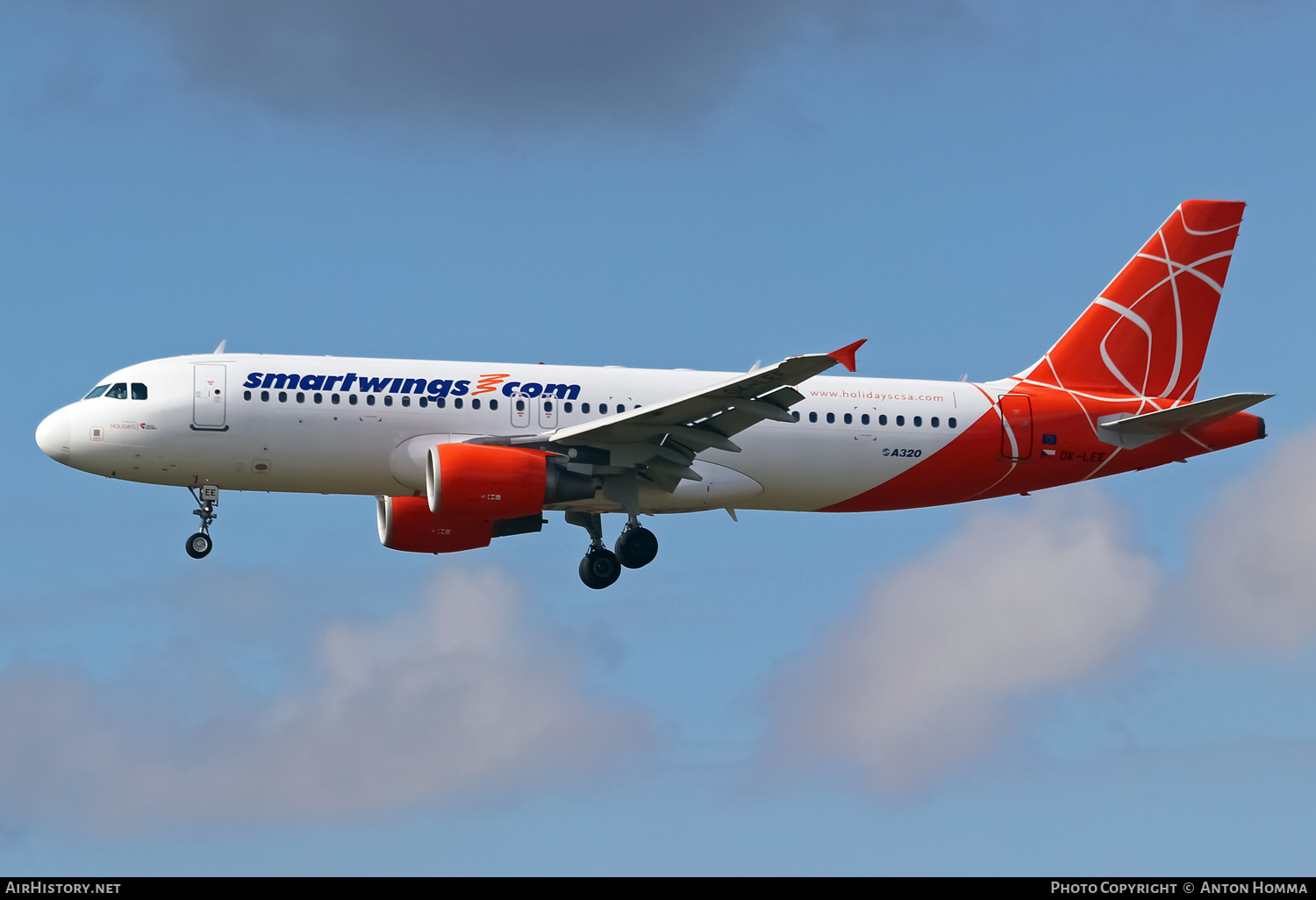 Aircraft Photo of OK-LEE | Airbus A320-214 | Smartwings | AirHistory.net #261831