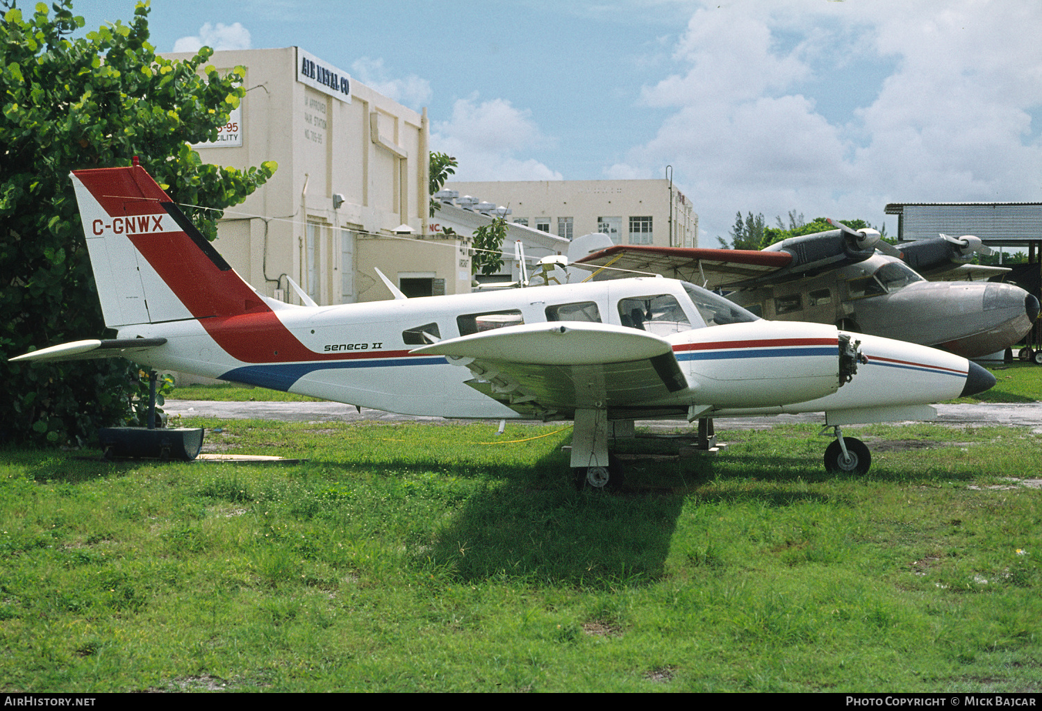 Aircraft Photo of C-GNWX | Piper PA-34-200T Seneca II | AirHistory.net #261867