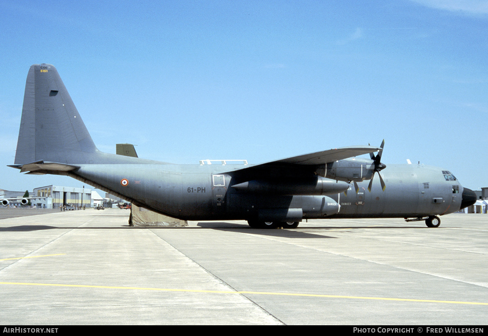 Aircraft Photo of 5151 | Lockheed C-130H-30 Hercules (L-382) | France - Air Force | AirHistory.net #261929