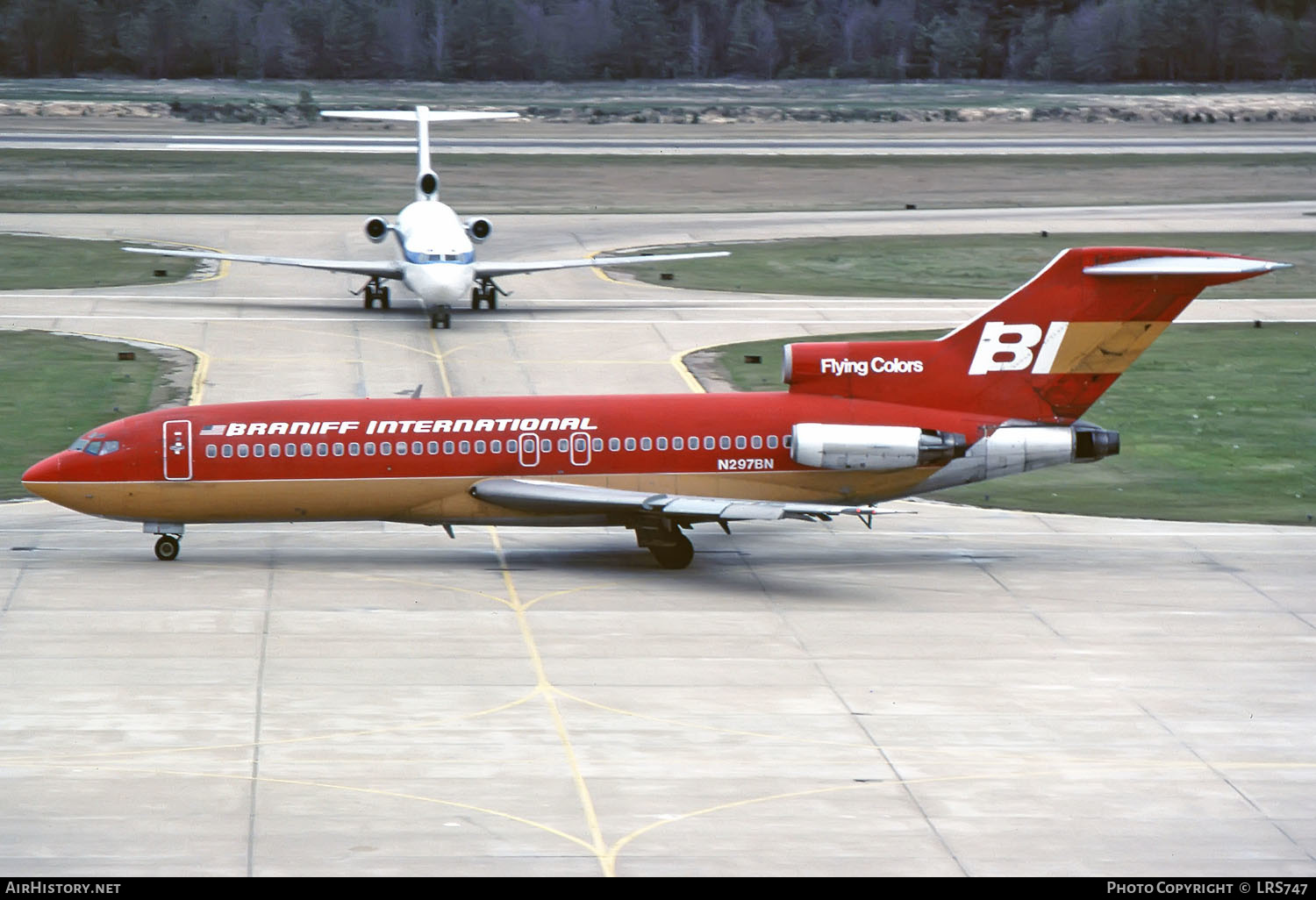 Aircraft Photo of N297BN | Boeing 727-191 | Braniff International Airways | AirHistory.net #261940
