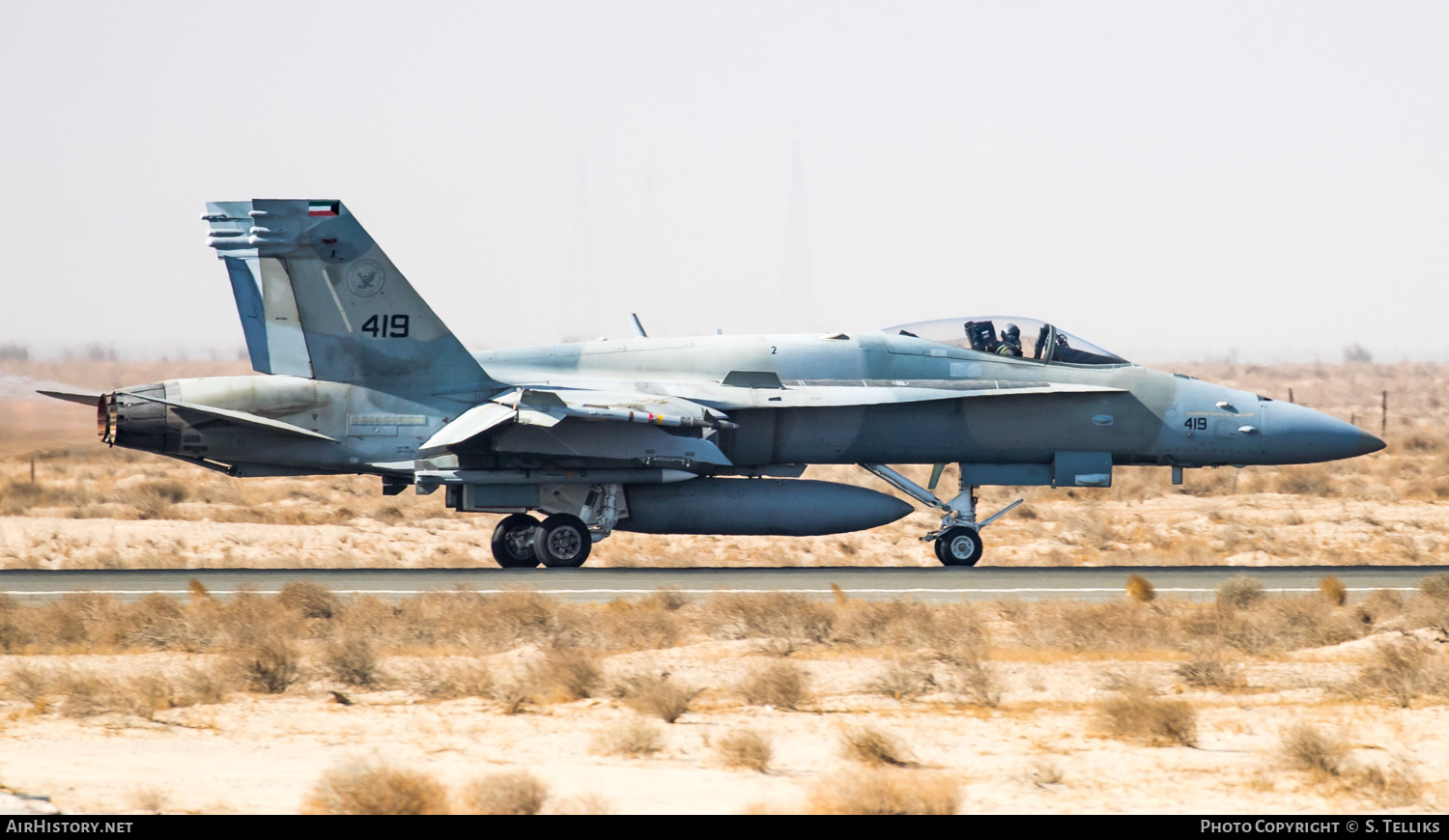 Aircraft Photo of 419 | McDonnell Douglas F/A-18C Hornet | Kuwait - Air Force | AirHistory.net #261976
