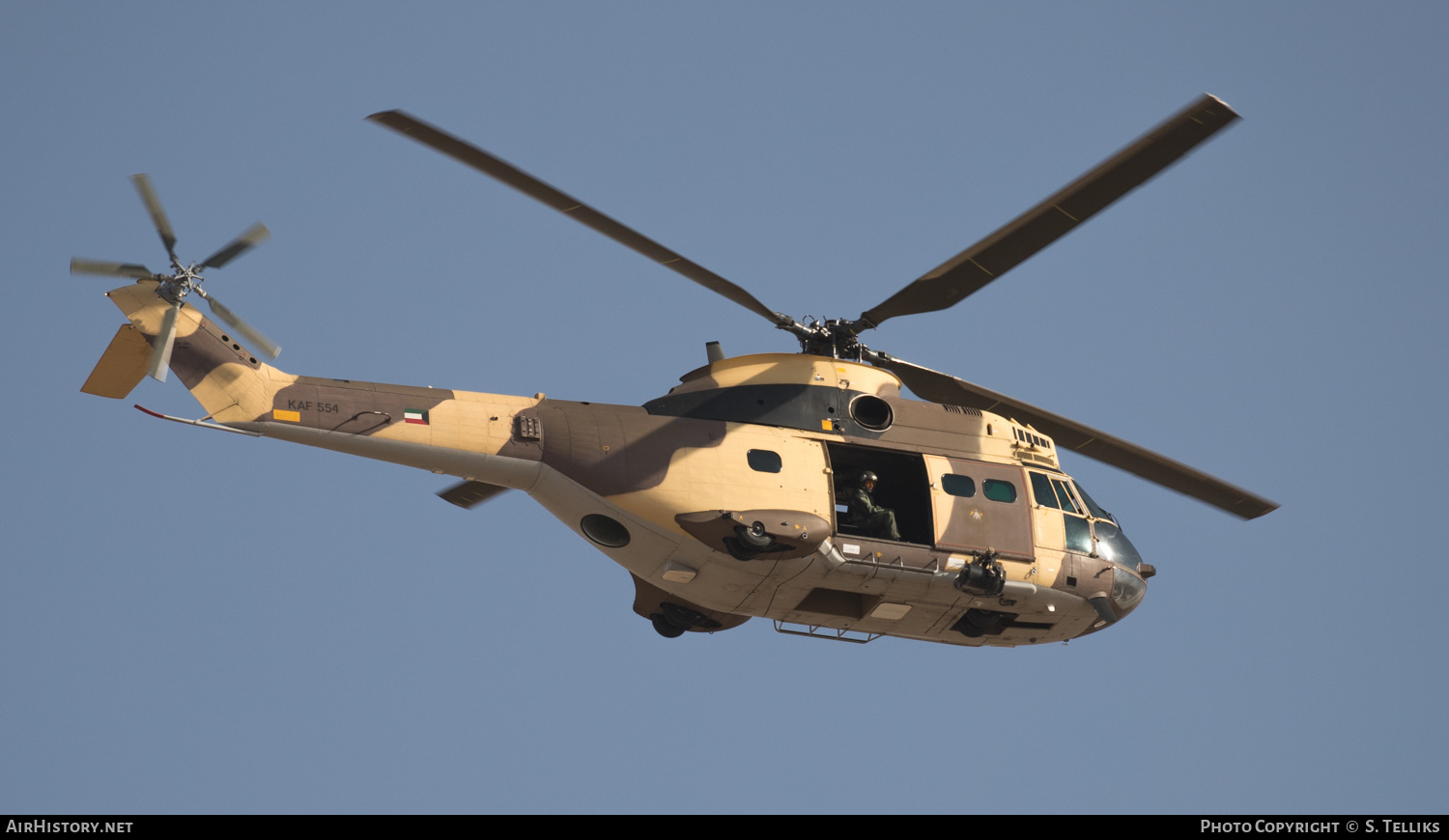 Aircraft Photo of KAF-554 | Aerospatiale SA-330L Puma | Kuwait - Air Force | AirHistory.net #261998