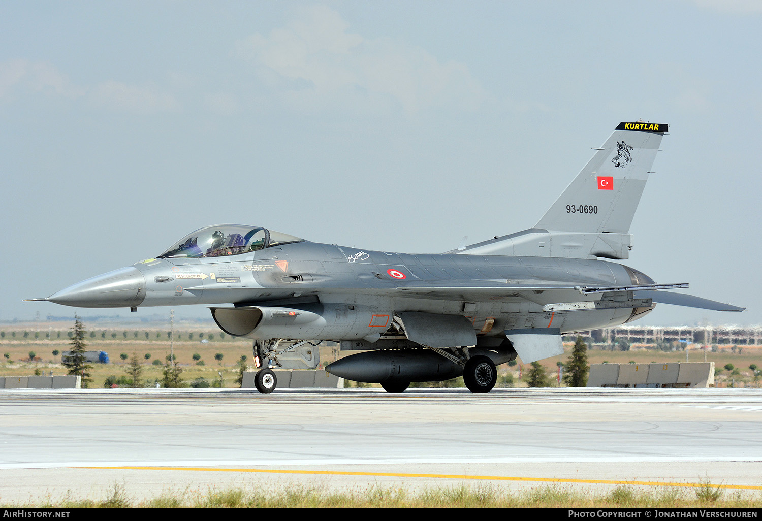 Aircraft Photo of 93-0690 | General Dynamics F-16C Fighting Falcon | Turkey - Air Force | AirHistory.net #262158