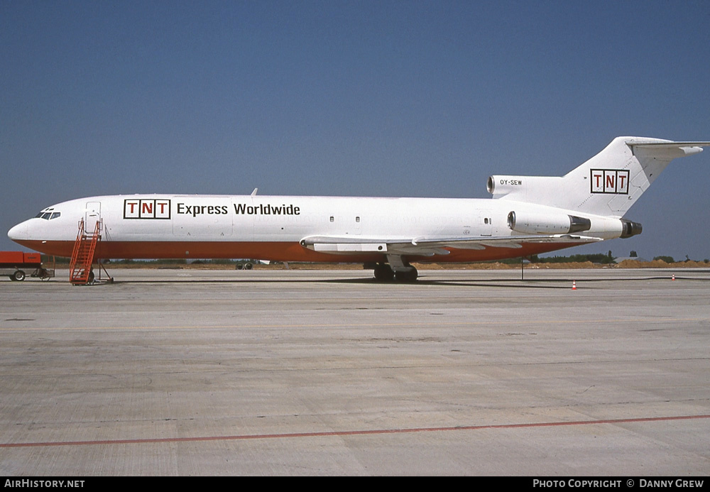 Aircraft Photo of OY-SEW | Boeing 727-287/Adv(F) | TNT Express | AirHistory.net #262183