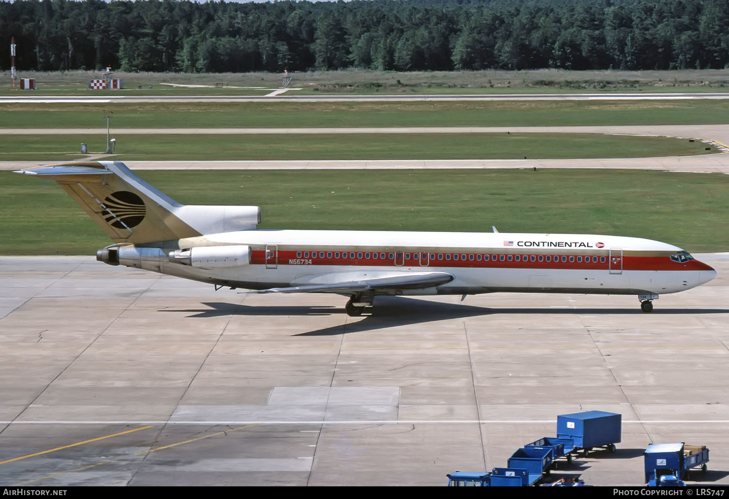 Aircraft Photo of N66734 | Boeing 727-224/Adv | Continental Airlines | AirHistory.net #262241