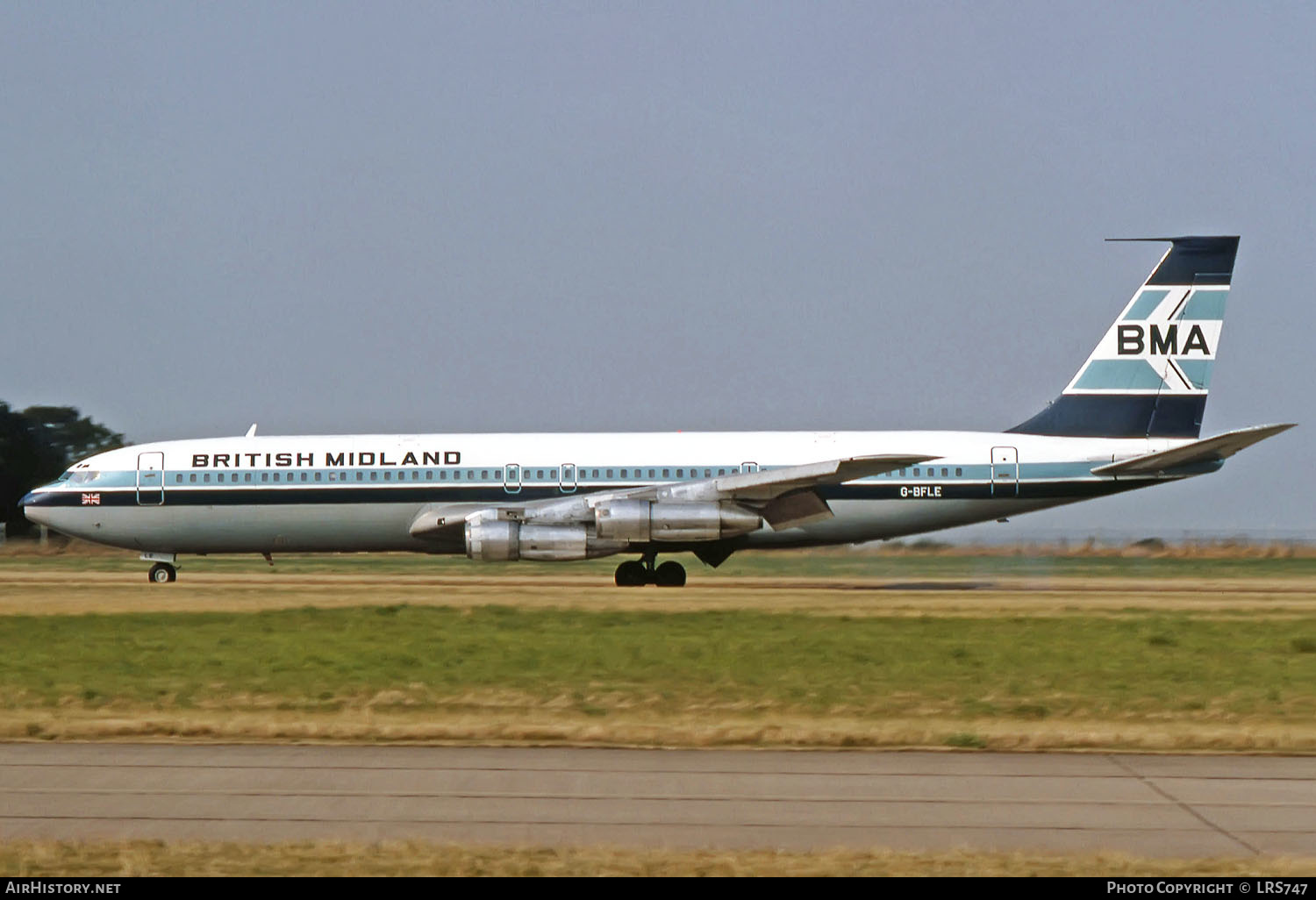 Aircraft Photo of G-BFLE | Boeing 707-338C | British Midland Airways - BMA | AirHistory.net #262272
