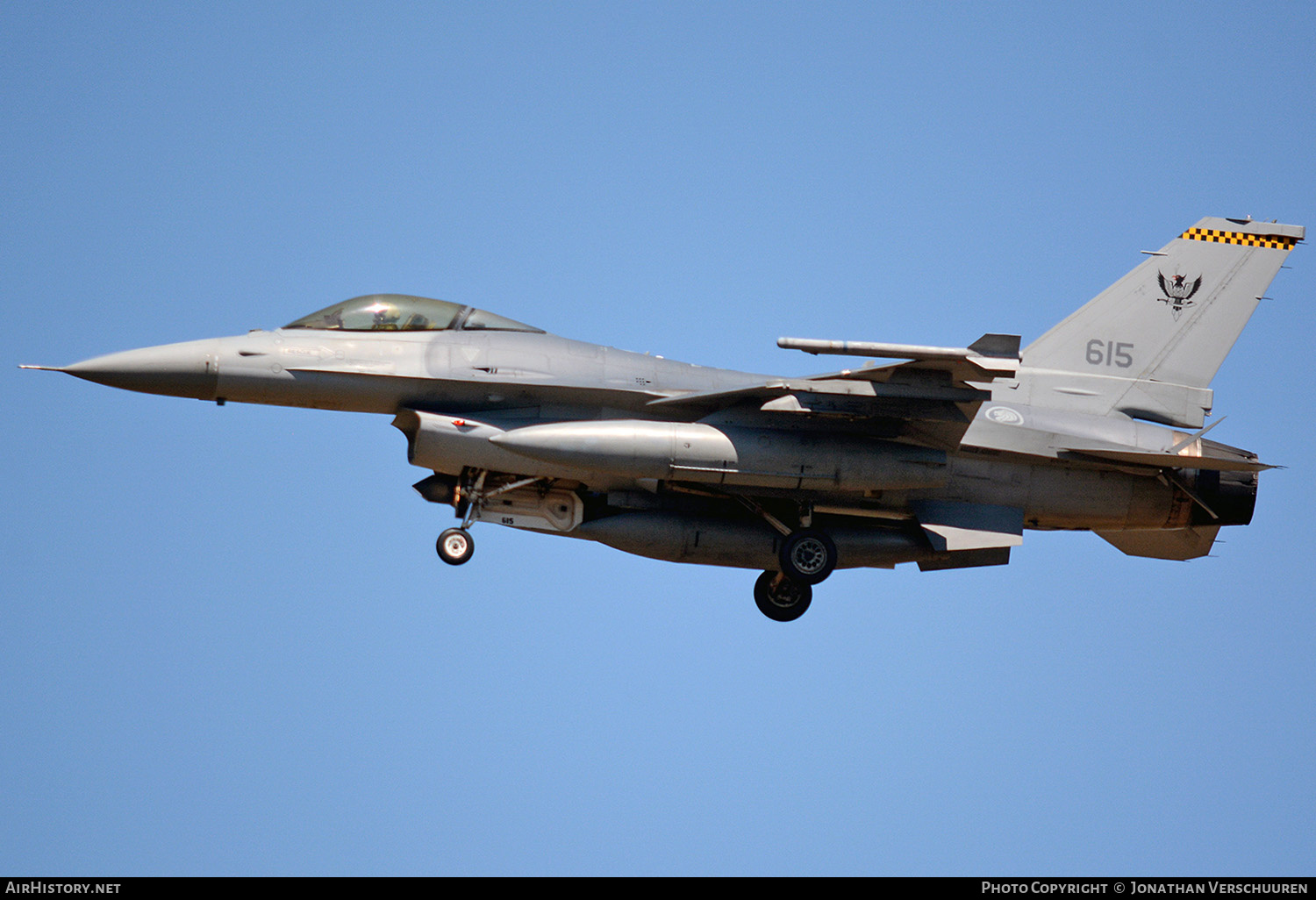 Aircraft Photo of 615 | Lockheed Martin F-16C Fighting Falcon | Singapore - Air Force | AirHistory.net #262385