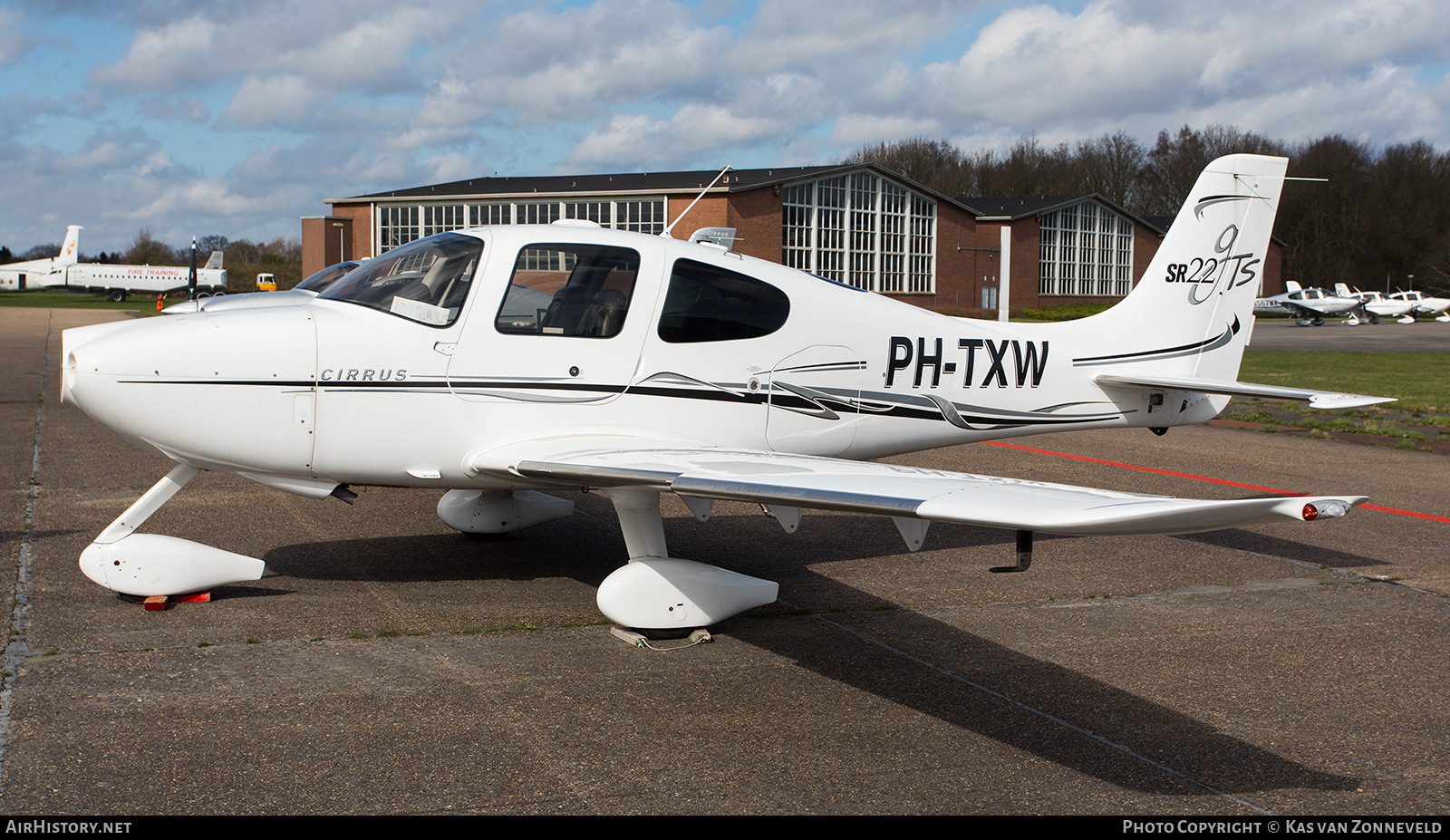 Aircraft Photo of PH-TXW | Cirrus SR-22 G2-GTS | AirHistory.net #262465