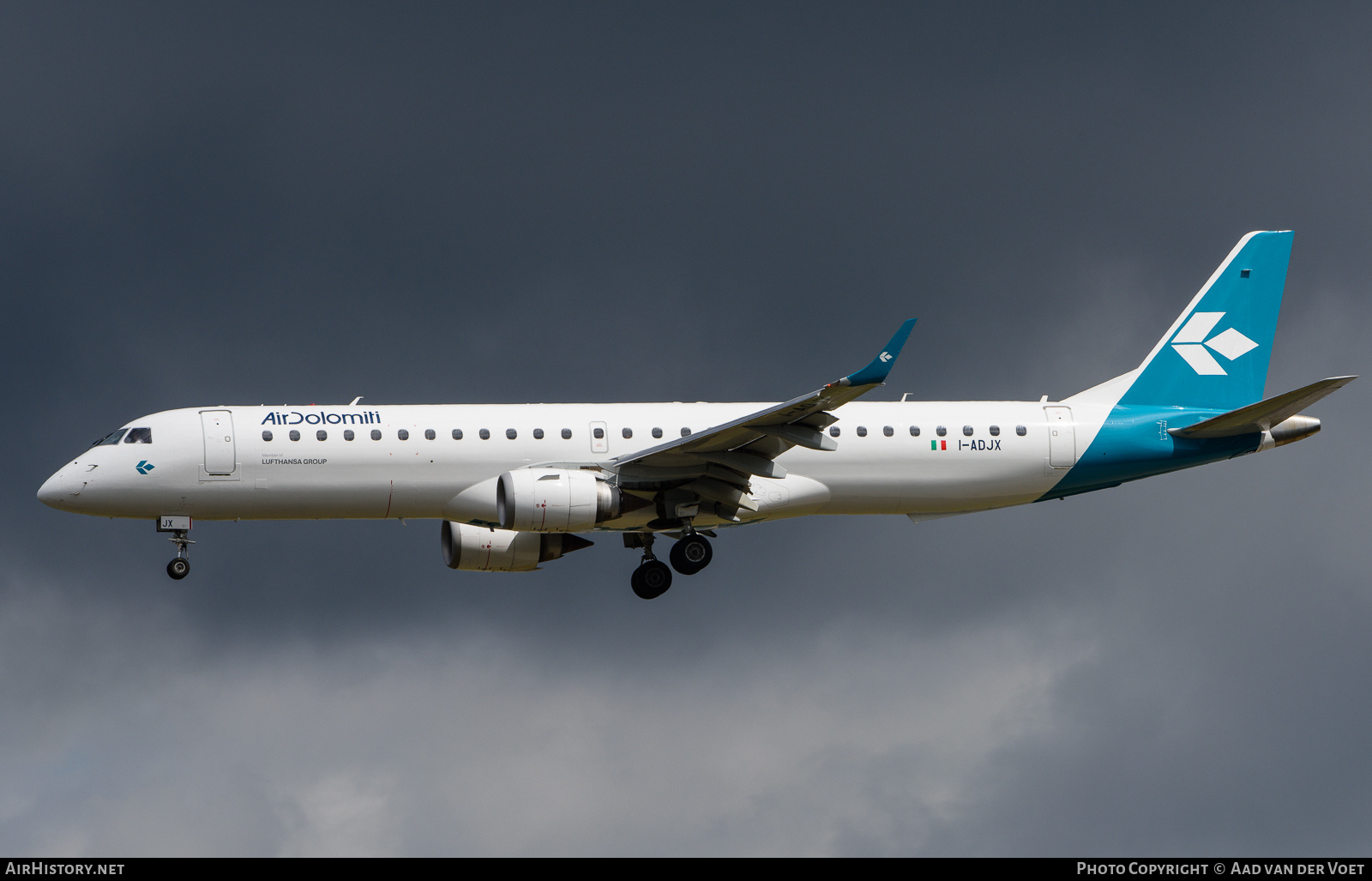 Aircraft Photo of I-ADJX | Embraer 195LR (ERJ-190-200LR) | Air Dolomiti | AirHistory.net #262508