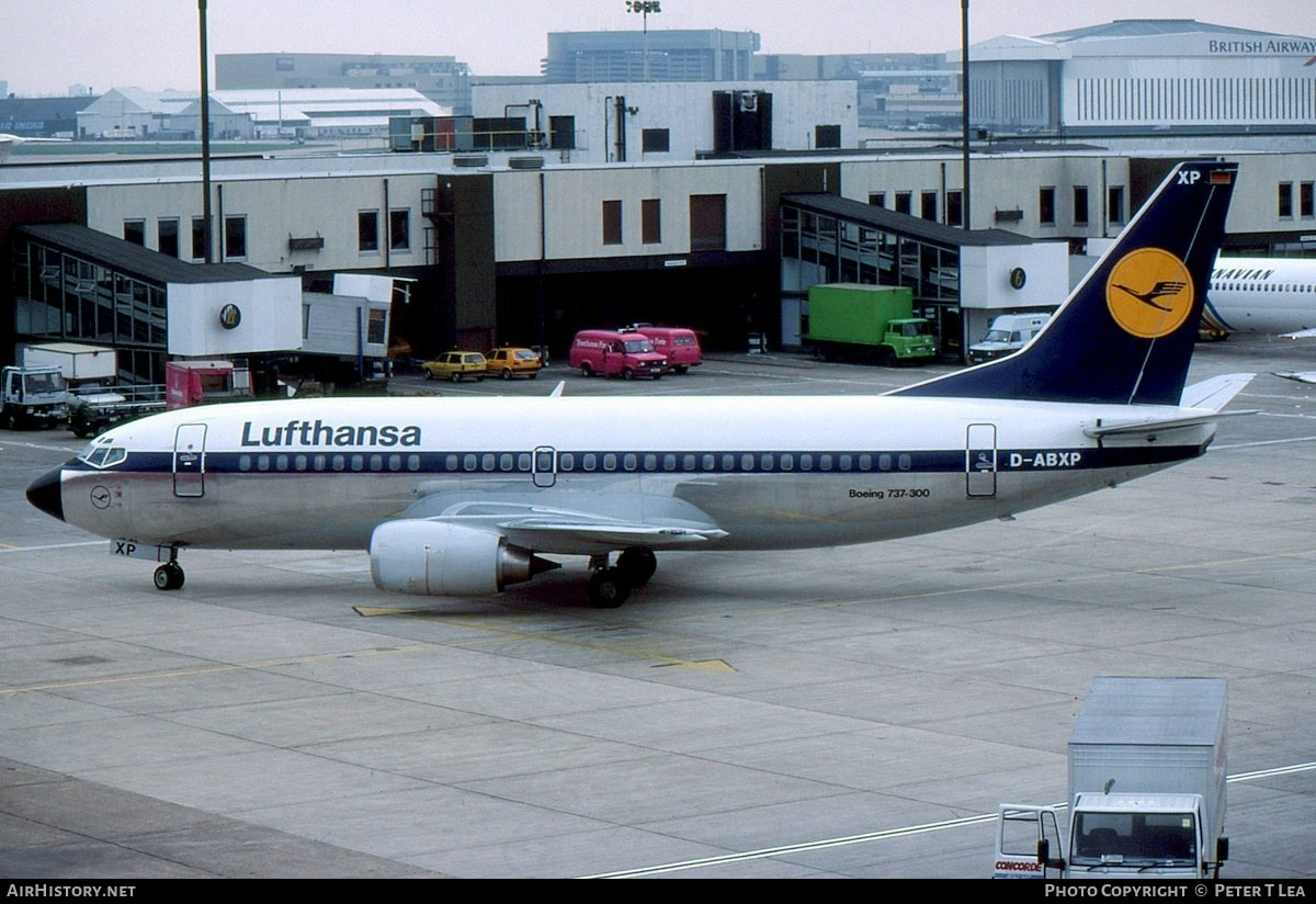 Aircraft Photo of D-ABXP | Boeing 737-330 | Lufthansa | AirHistory.net #262509