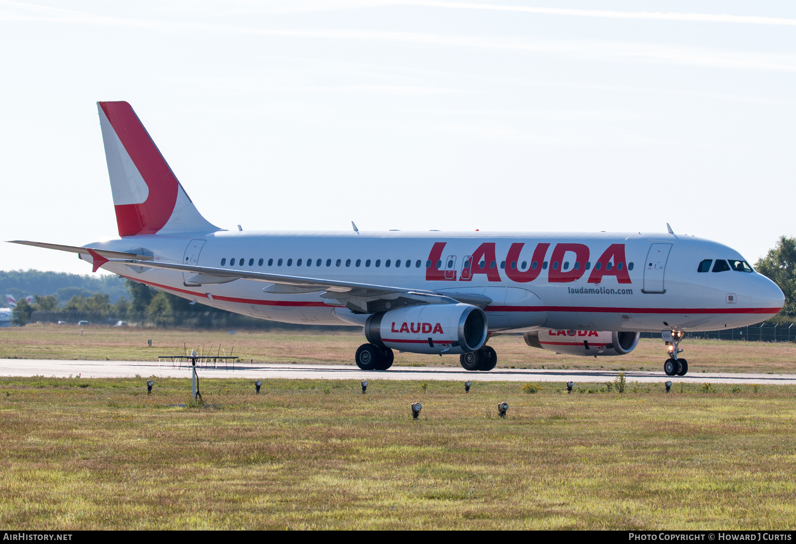 Aircraft Photo of OE-IHH | Airbus A320-232 | Lauda | AirHistory.net #262524