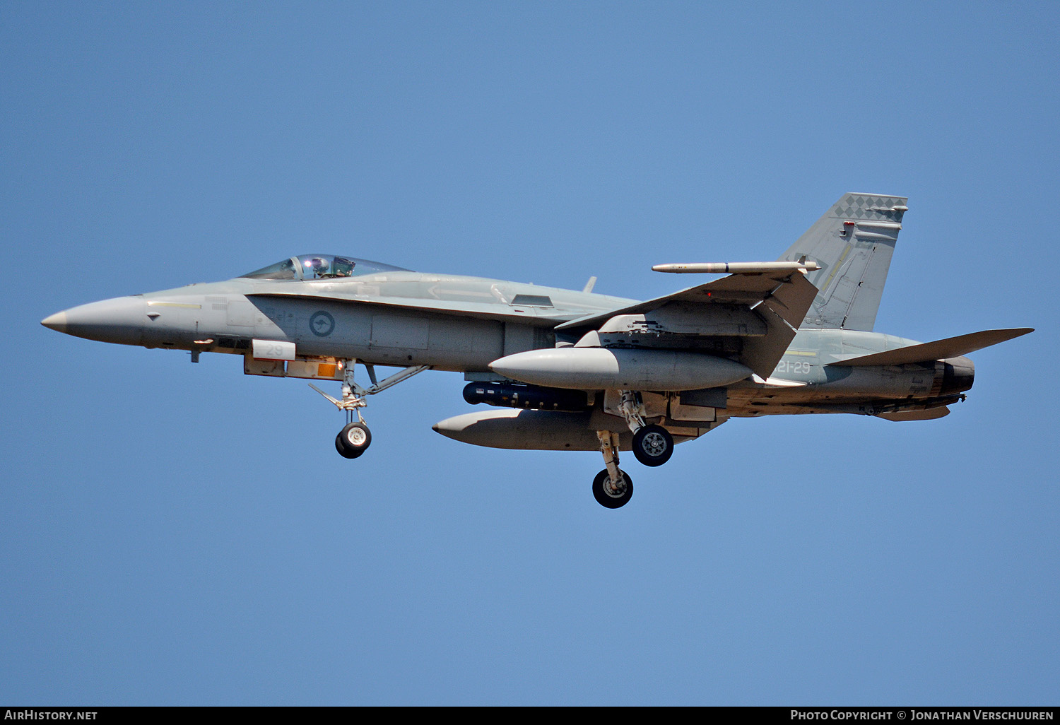 Aircraft Photo of A21-29 | McDonnell Douglas F/A-18A Hornet | Australia - Air Force | AirHistory.net #262527