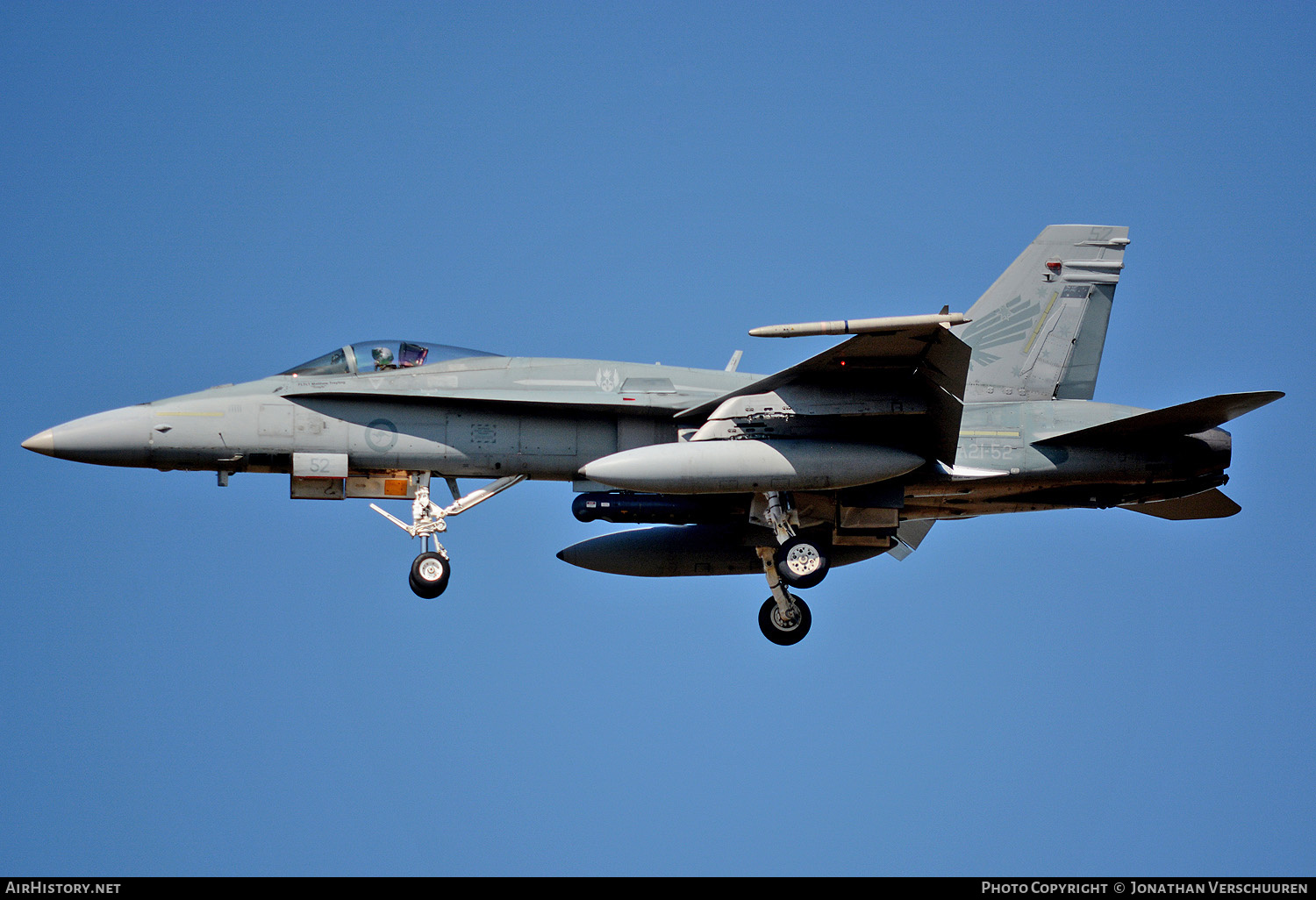 Aircraft Photo of A21-52 | McDonnell Douglas F/A-18A Hornet | Australia - Air Force | AirHistory.net #262528