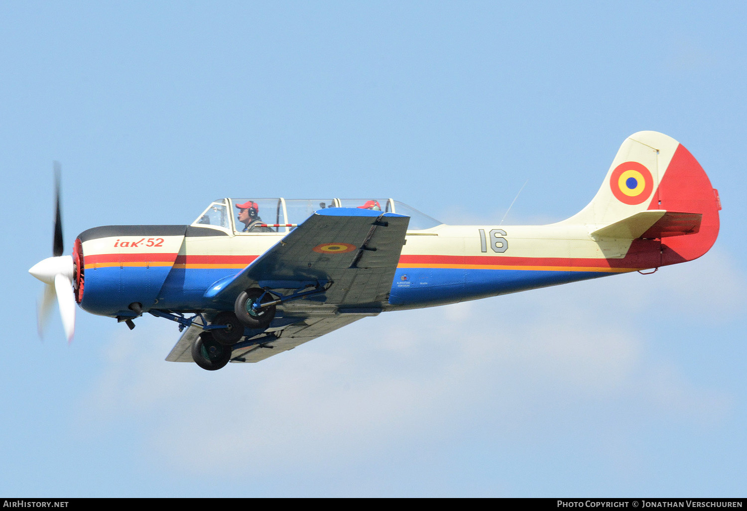 Aircraft Photo of 16 | Yakovlev Yak-52 | Romania - Air Force | AirHistory.net #262652