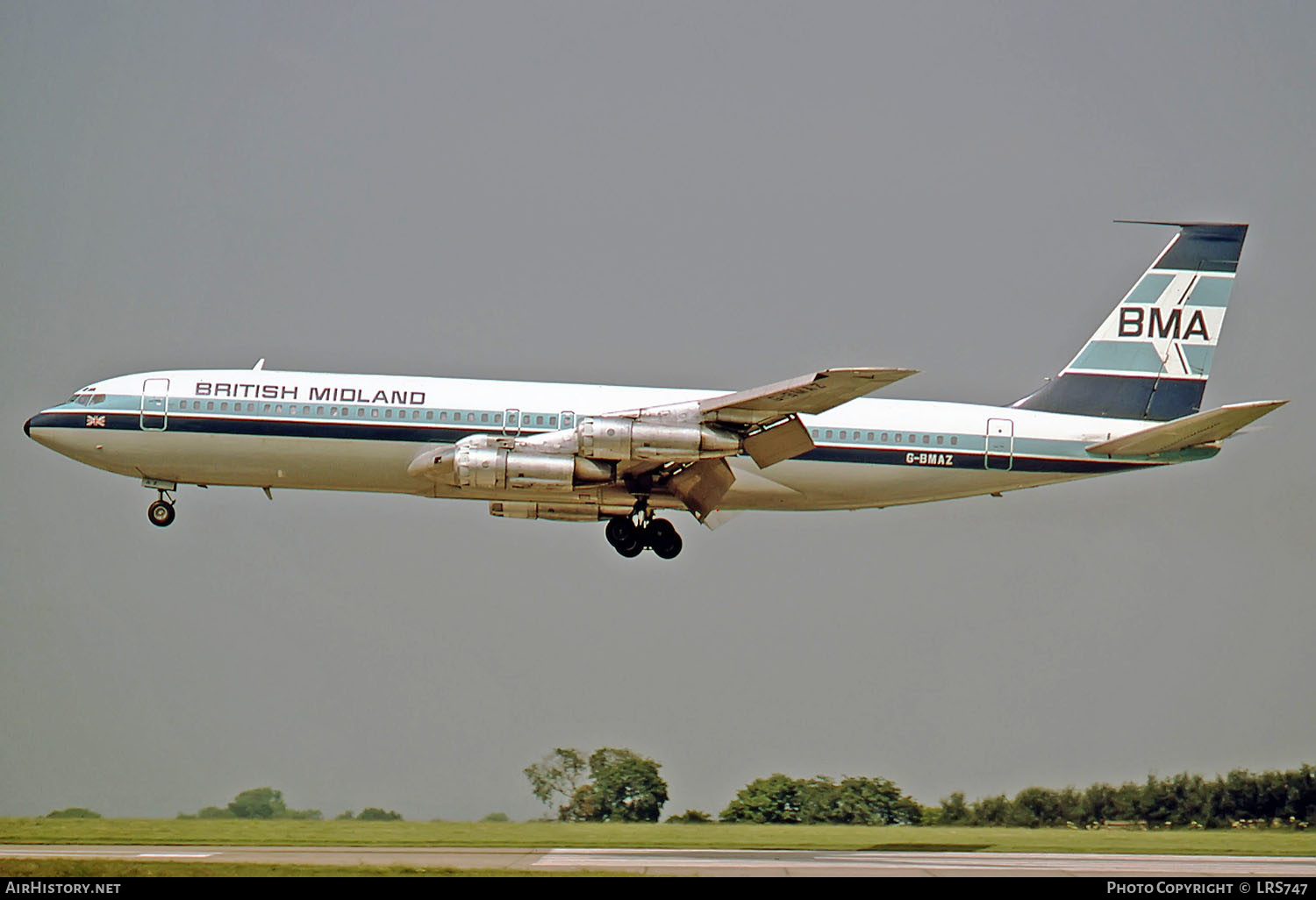 Aircraft Photo of G-BMAZ | Boeing 707-321C | British Midland Airways - BMA | AirHistory.net #262699