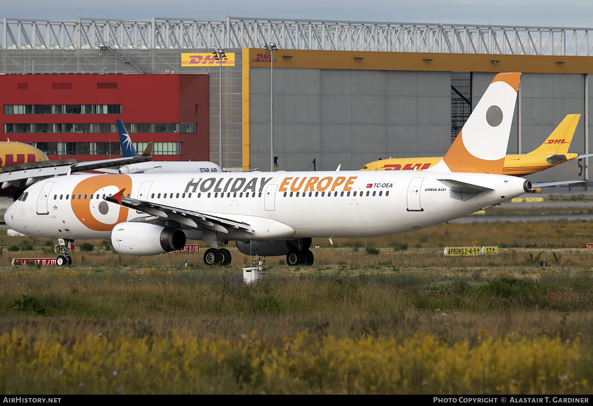 Aircraft Photo of TC-OEA | Airbus A321-231 | Holiday Europe | AirHistory.net #262769