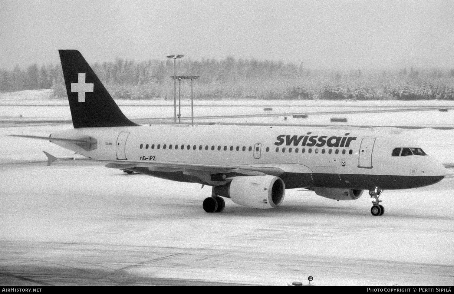 Aircraft Photo of HB-IPZ | Airbus A319-112 | Swissair | AirHistory.net #262789