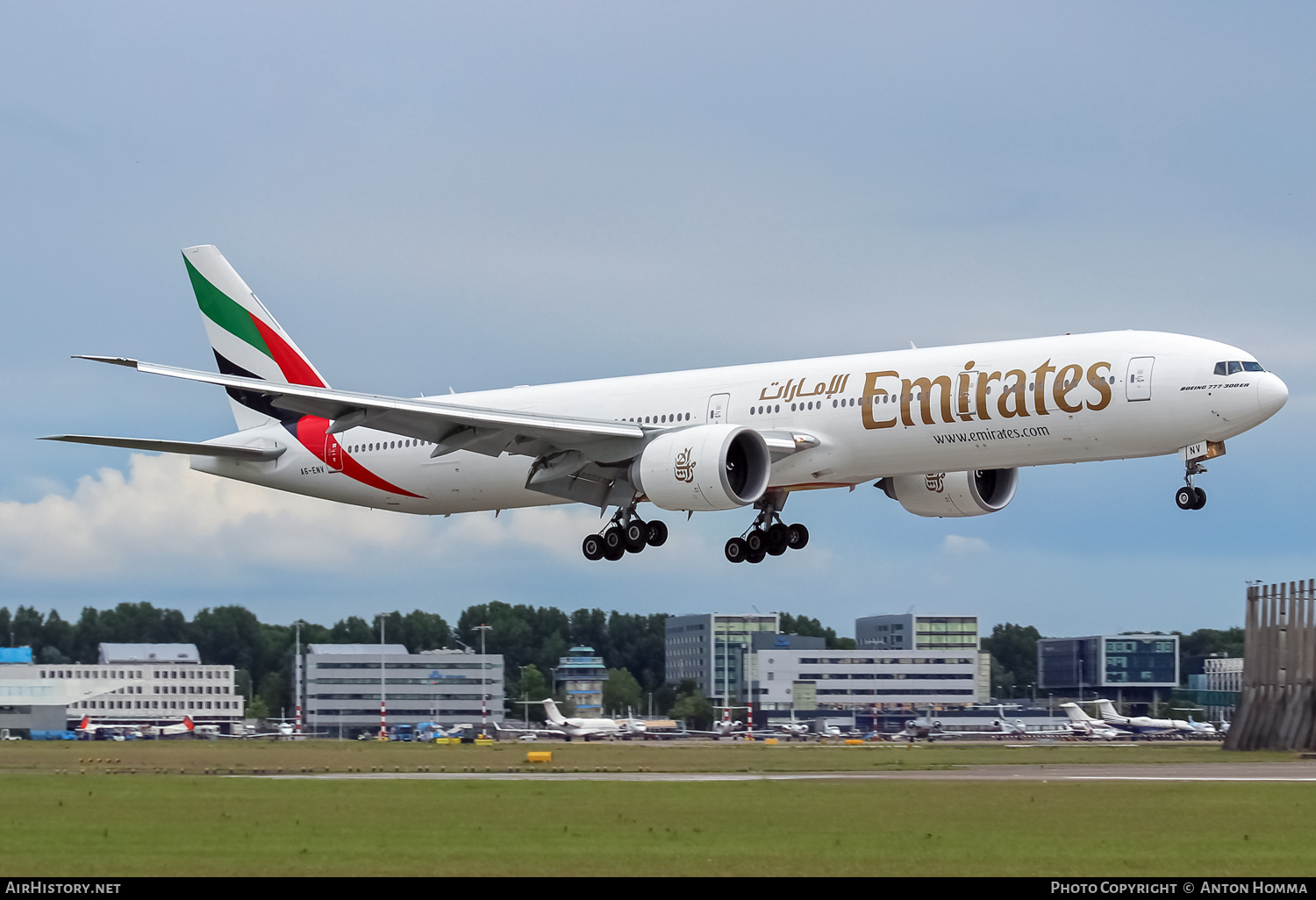 Aircraft Photo of A6-ENV | Boeing 777-31H/ER | Emirates | AirHistory.net #262800