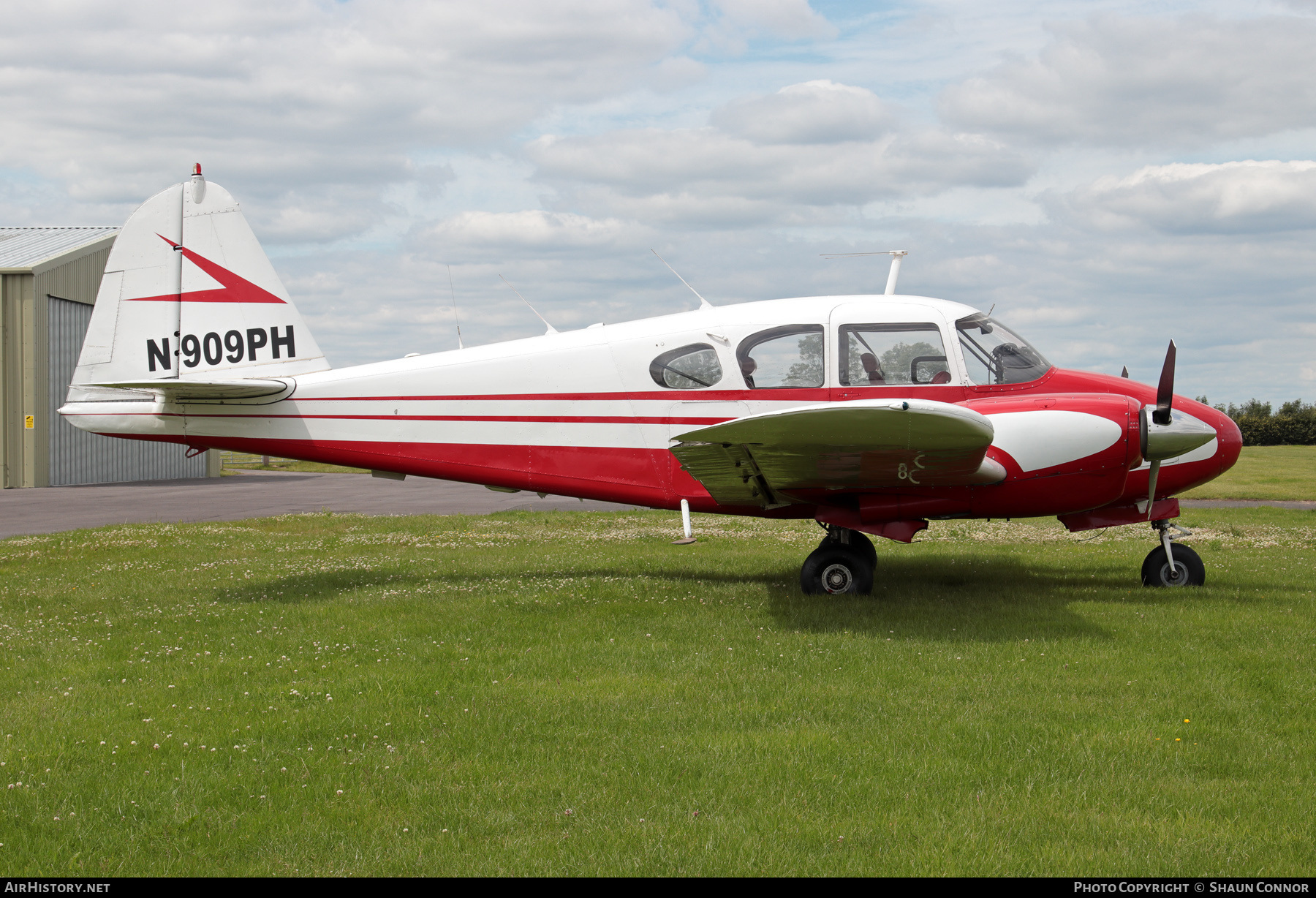Aircraft Photo of N909PH | Piper PA-23-160 Apache | AirHistory.net #262822