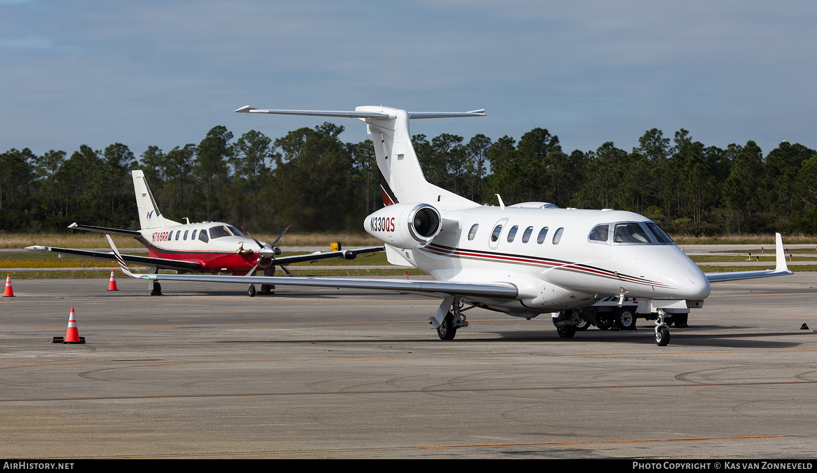 Aircraft Photo of N330QS | Embraer EMB-505 Phenom 300 | AirHistory.net #262825