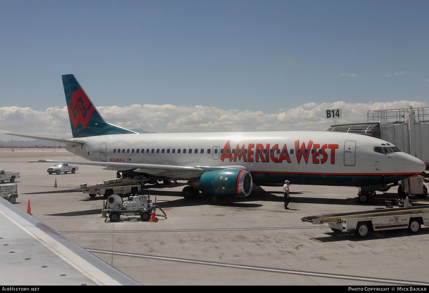 Aircraft Photo of N324AW | Boeing 737-301 | America West Airlines | AirHistory.net #262871