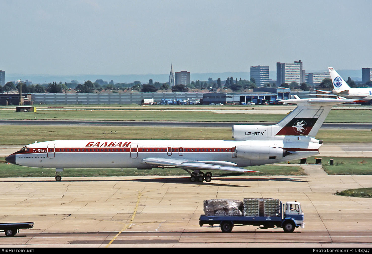 Aircraft Photo of LZ-BTV | Tupolev Tu-154B-2 | Balkan - Bulgarian Airlines | AirHistory.net #262900