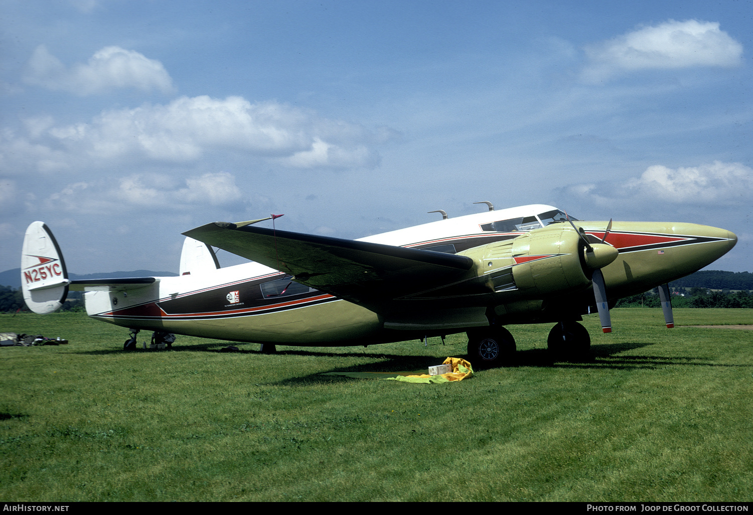 Aircraft Photo of N25YC | Howard Eldorado 700 | YCO - Youngstown Cartage Co. of Ohio | AirHistory.net #262930