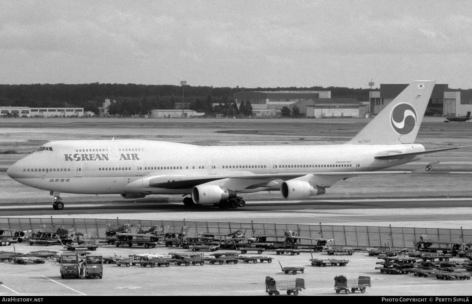 Aircraft Photo of HL7407 | Boeing 747-4B5 | Korean Air | AirHistory.net #262959