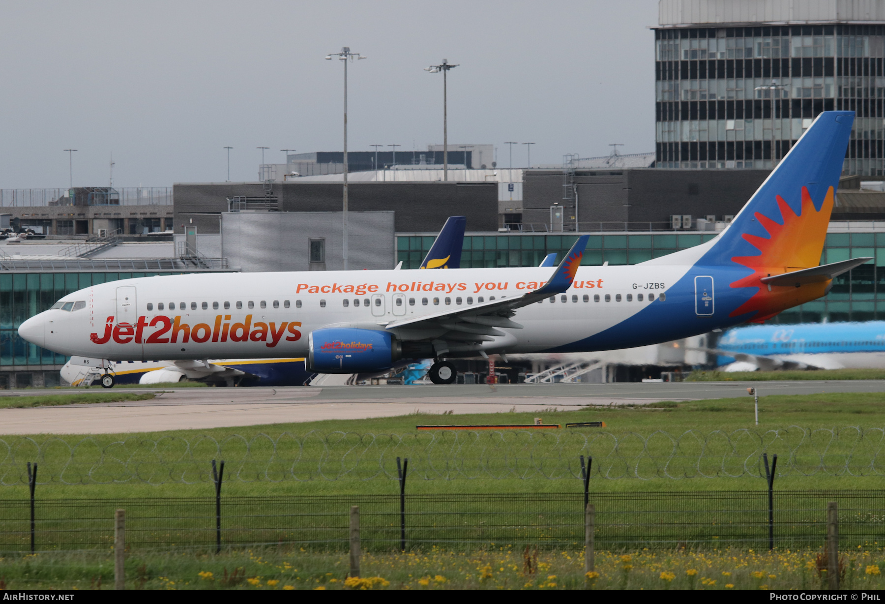 Aircraft Photo of G-JZBS | Boeing 737-800 | Jet2 Holidays | AirHistory.net #262966