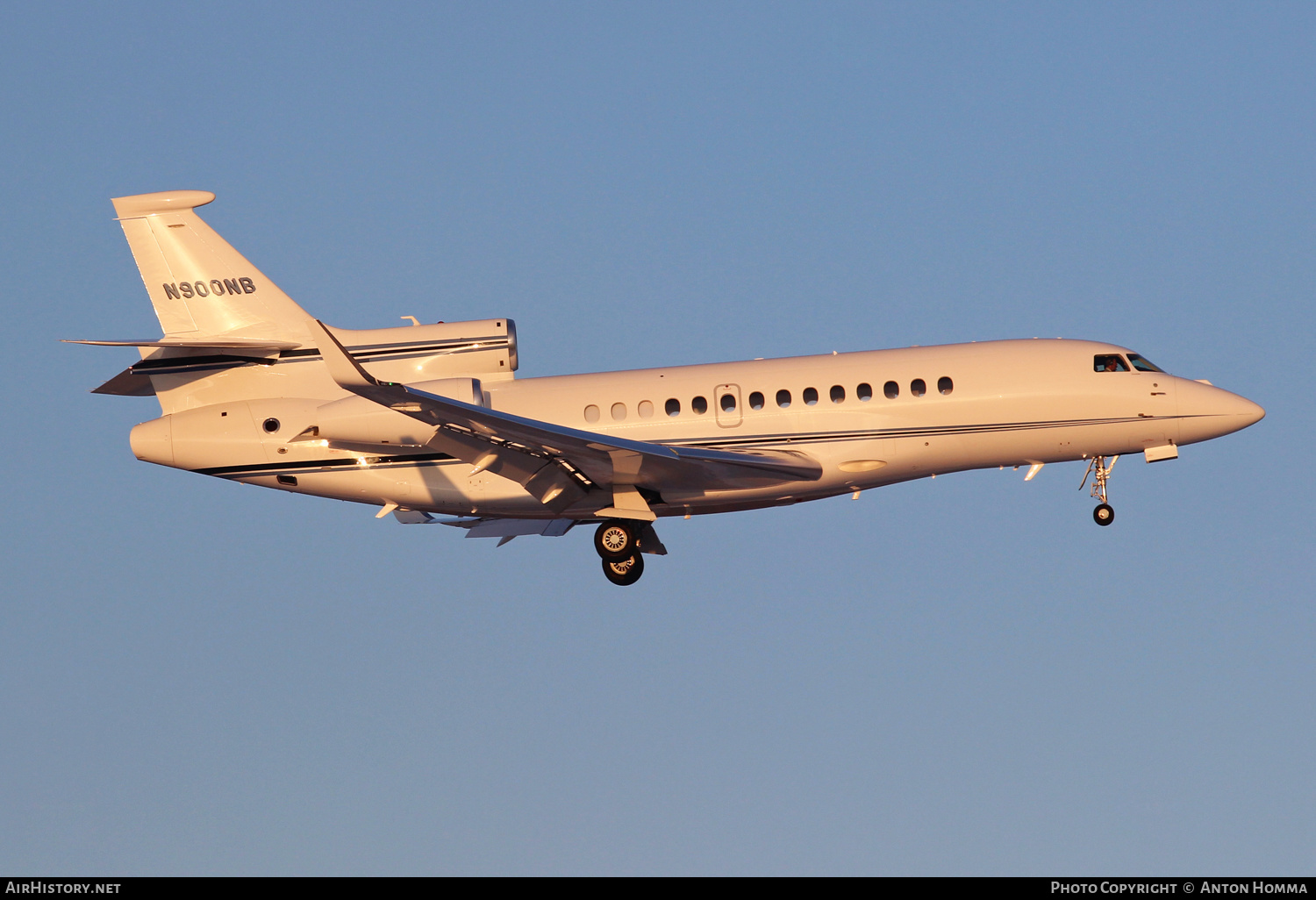 Aircraft Photo of N900NB | Dassault Falcon 7X | AirHistory.net #263074