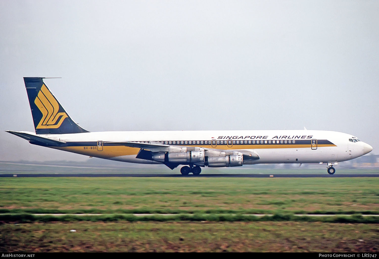 Aircraft Photo of 9V-BDC | Boeing 707-327C | Singapore Airlines | AirHistory.net #263152