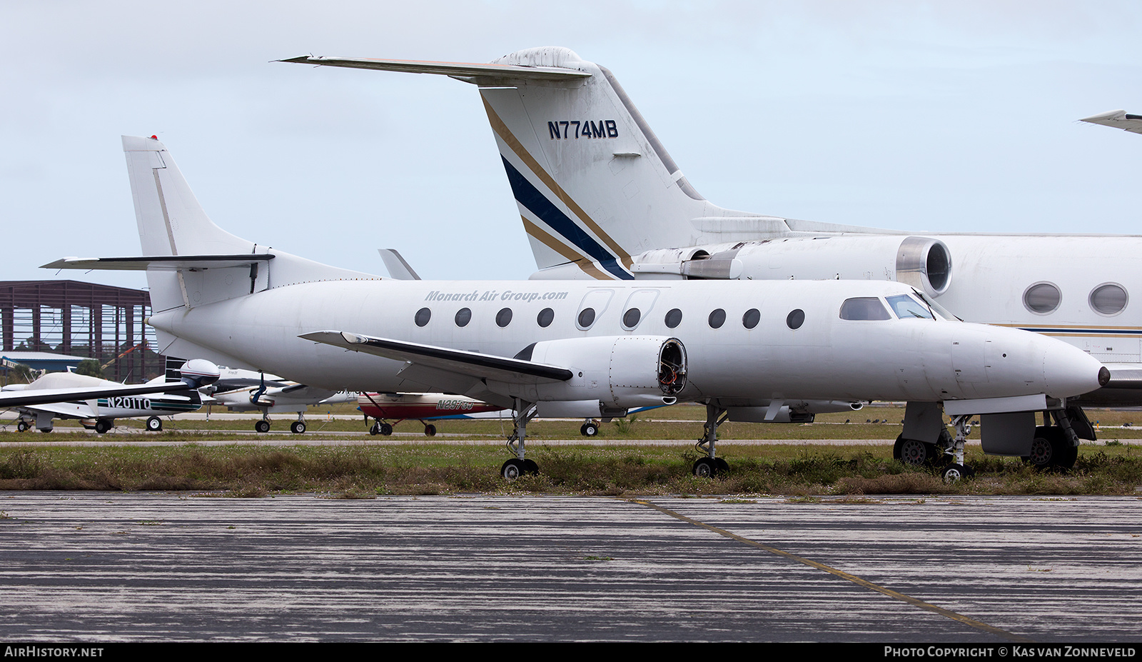 Aircraft Photo of N200PT | Swearingen SA-226TC Metro | Monarch Air Group | AirHistory.net #263189