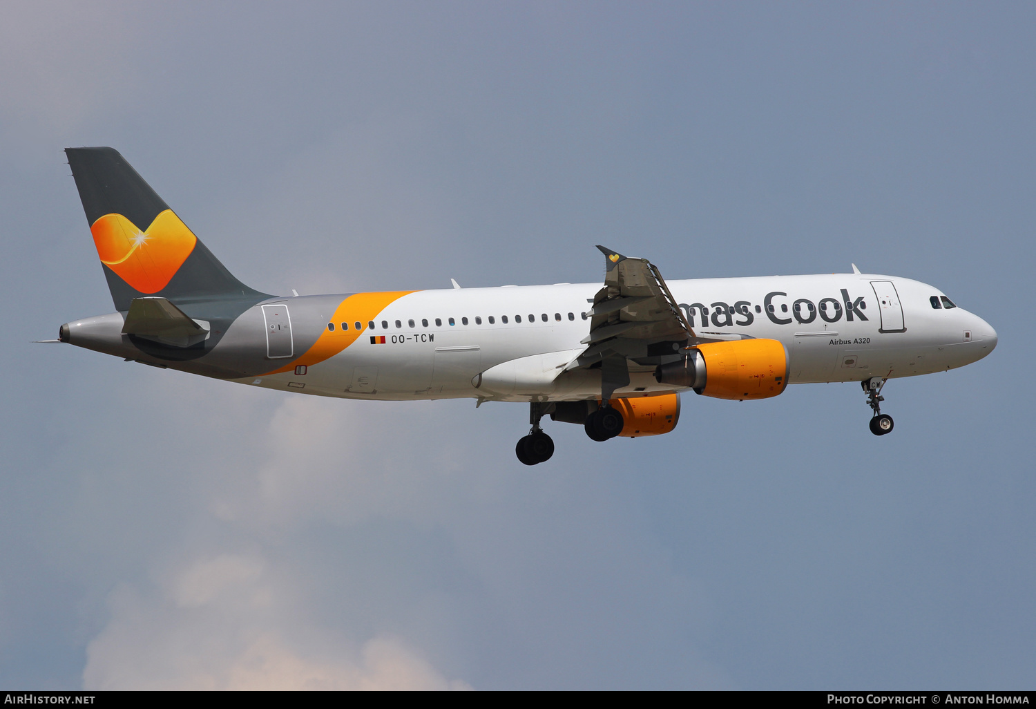 Aircraft Photo of OO-TCW | Airbus A320-214 | Thomas Cook Airlines | AirHistory.net #263219