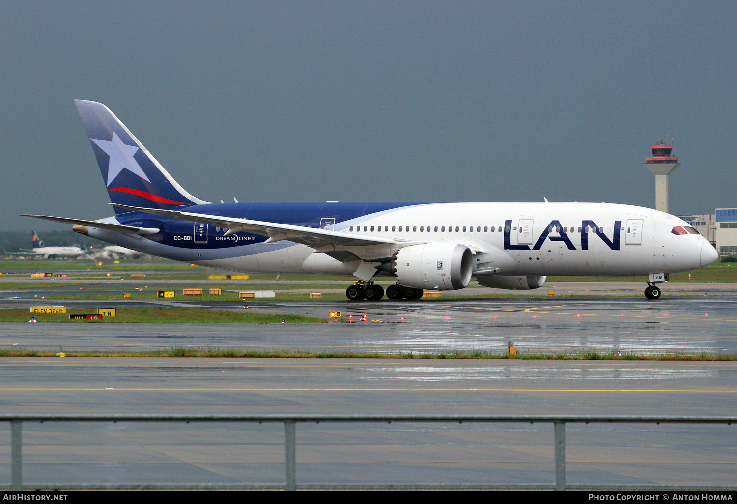 Aircraft Photo of CC-BBI | Boeing 787-8 Dreamliner | LAN Airlines - Línea Aérea Nacional | AirHistory.net #263226