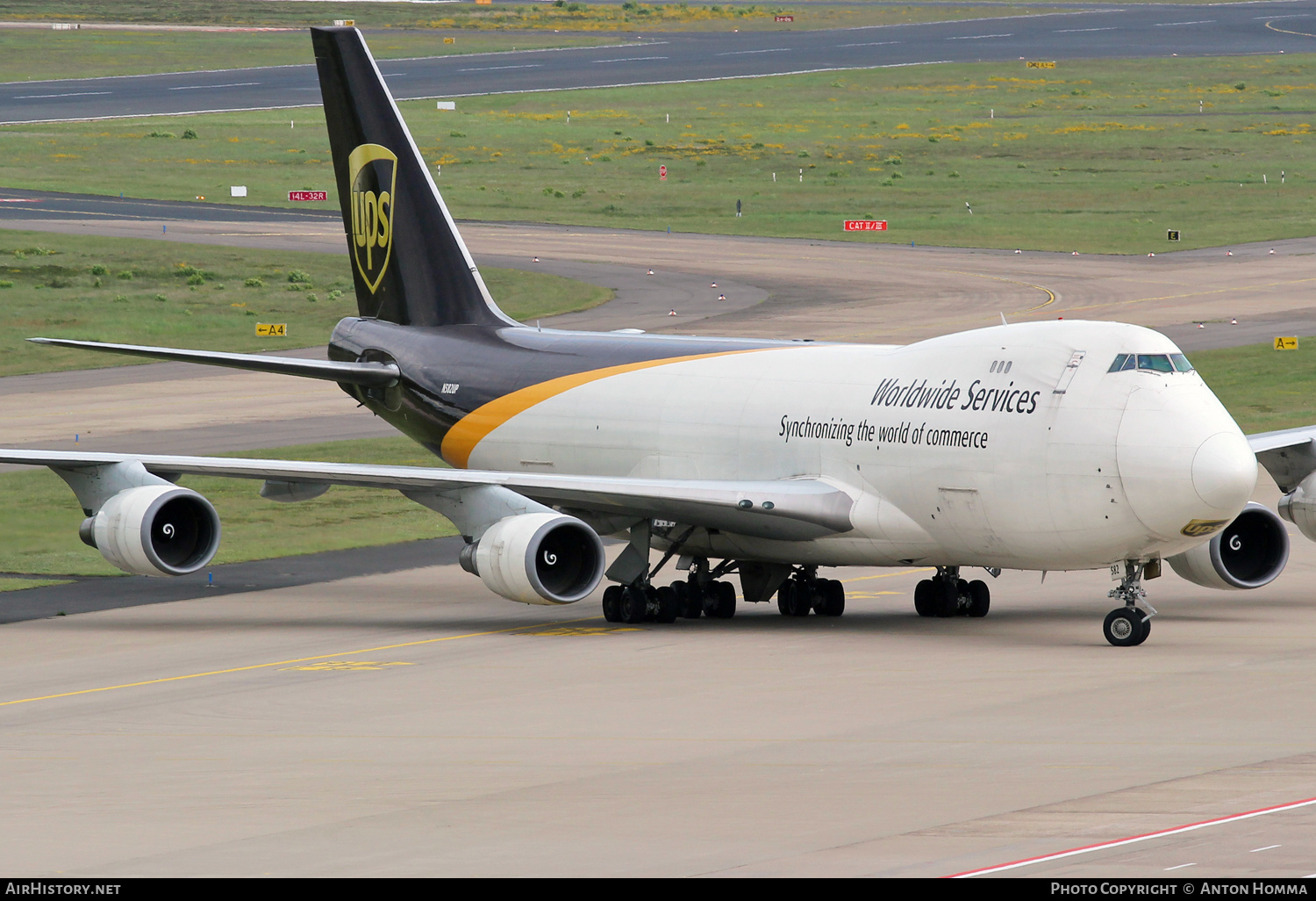 Aircraft Photo of N582UP | Boeing 747-4R7F/SCD | United Parcel Service - UPS | AirHistory.net #263259