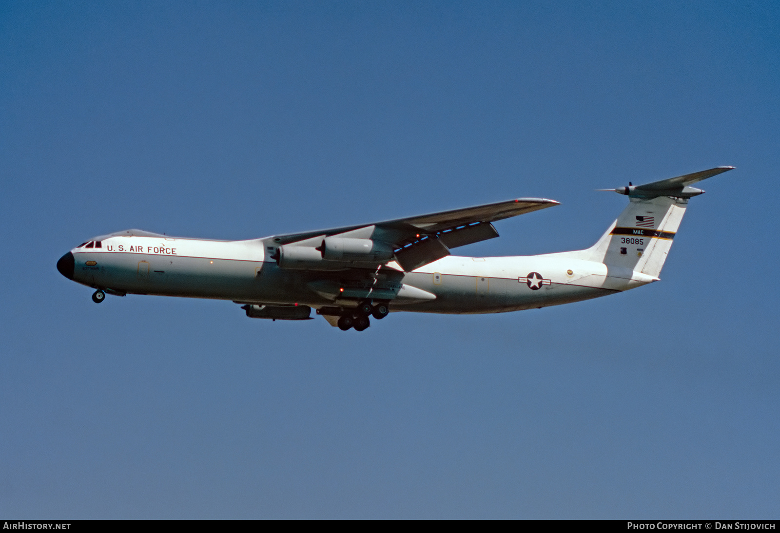 Aircraft Photo of 63-8085 / 38085 | Lockheed C-141B Starlifter | USA - Air Force | AirHistory.net #263298