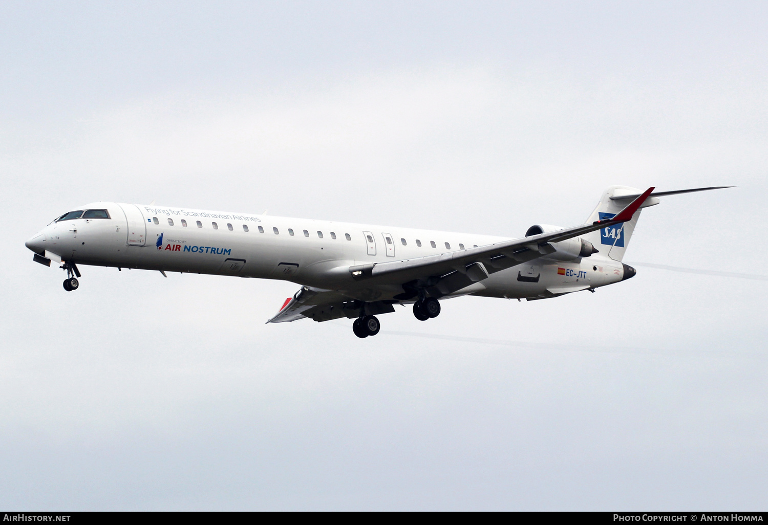 Aircraft Photo of EC-JTT | Bombardier CRJ-900ER (CL-600-2D24) | Scandinavian Airlines - SAS | AirHistory.net #263302