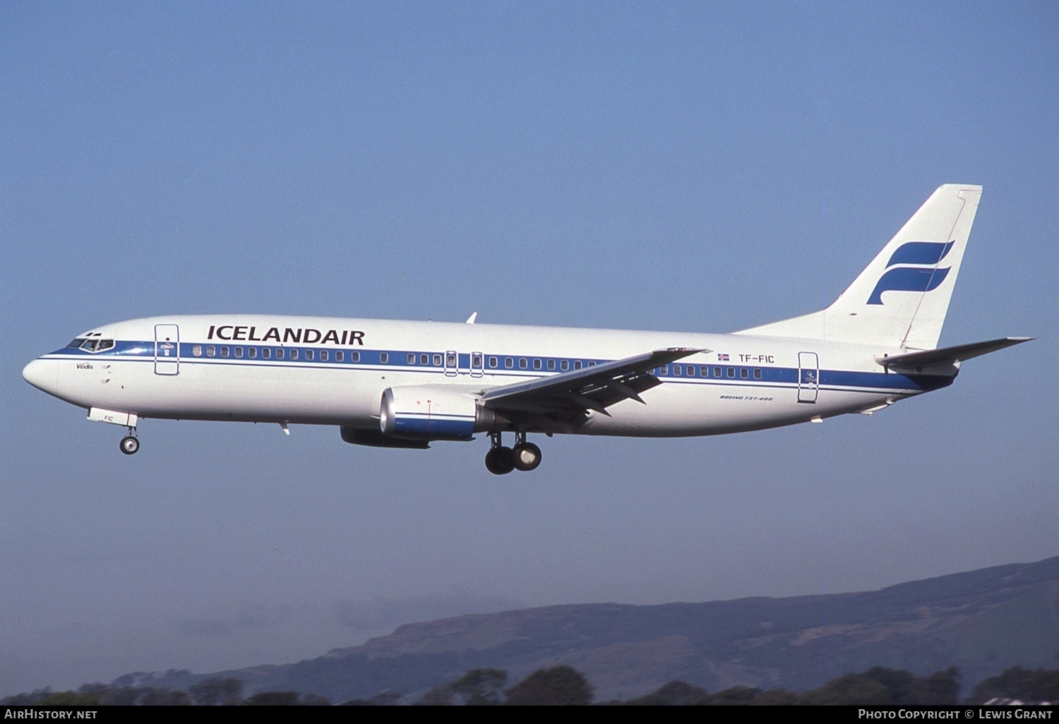 Aircraft Photo of TF-FIC | Boeing 737-408 | Icelandair | AirHistory.net #263337