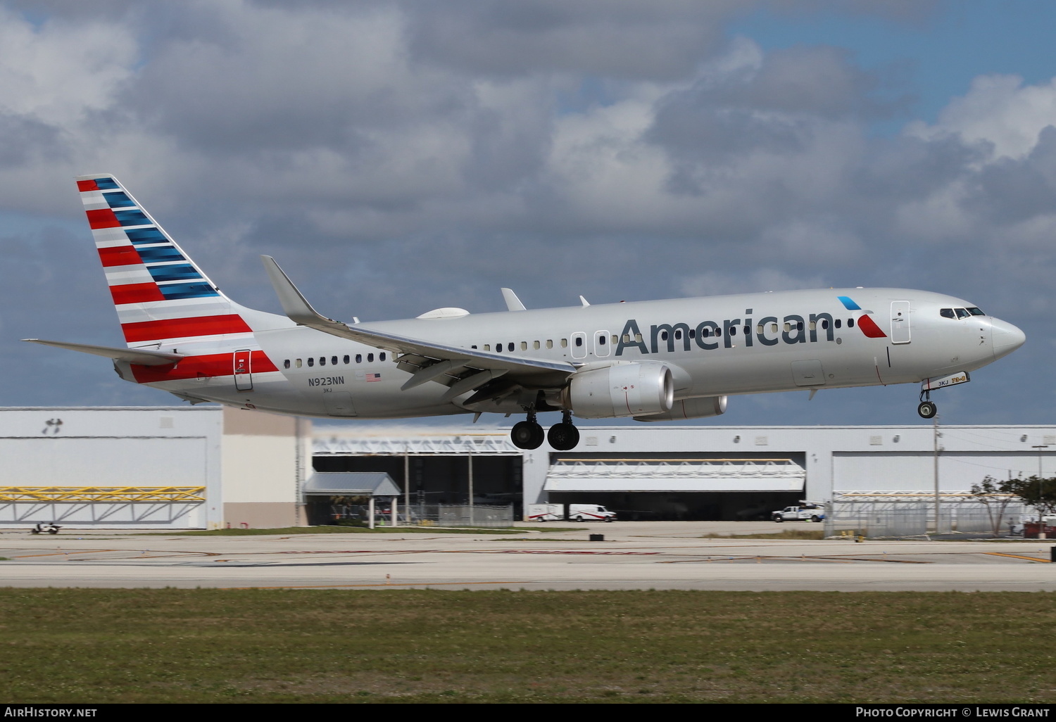 Aircraft Photo of N923NN | Boeing 737-823 | American Airlines | AirHistory.net #263345