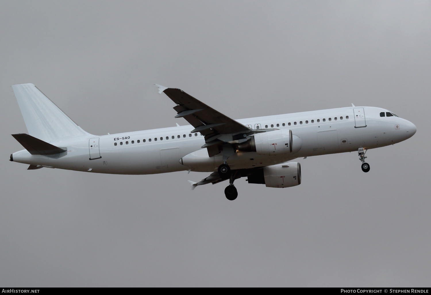 Aircraft Photo of ES-SAO | Airbus A320-214 | AirHistory.net #263384