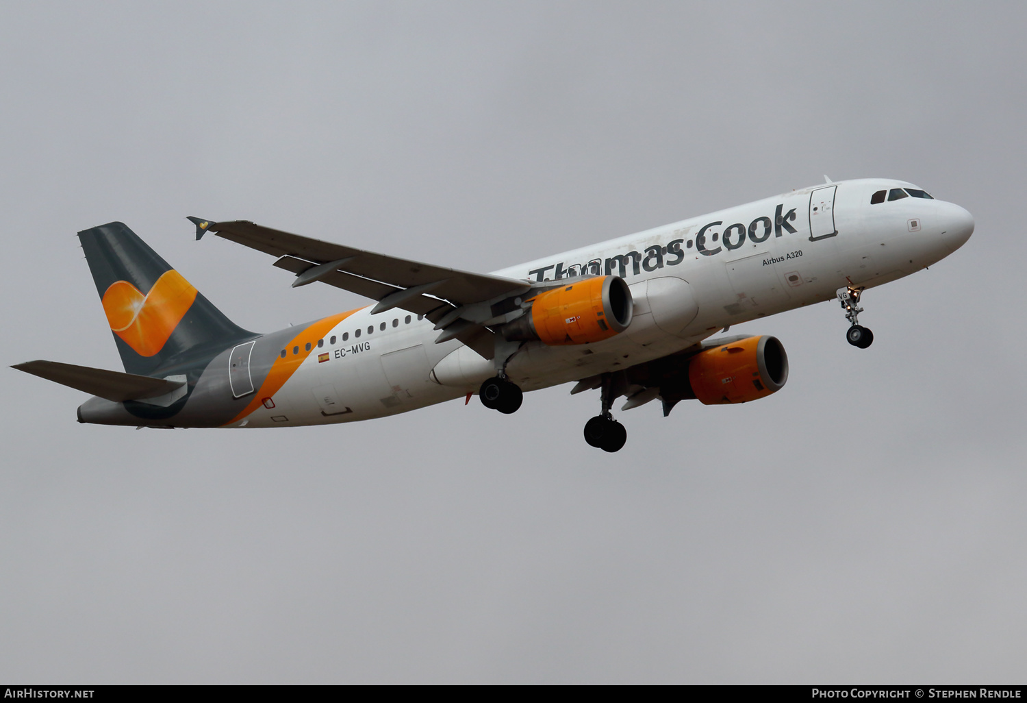 Aircraft Photo of EC-MVG | Airbus A320-212 | Thomas Cook Airlines | AirHistory.net #263386